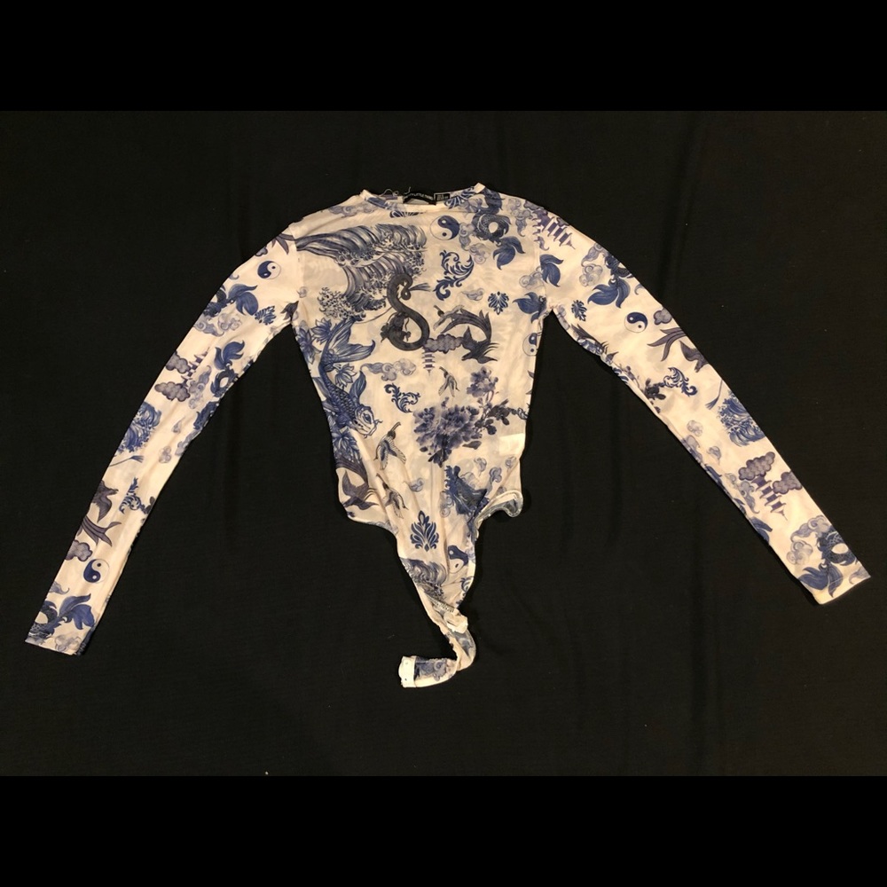 Pretty Little Thing patterned mesh set